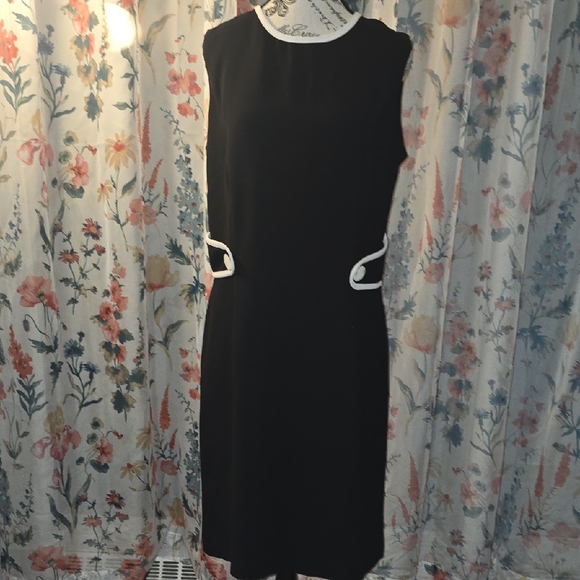 jolibel Dresses & Skirts - Classic Black Sleeveless Sheath Dress with White Trim